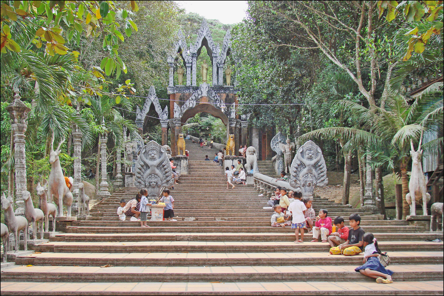 attraction-Phnom Kulen Gateway.jpg